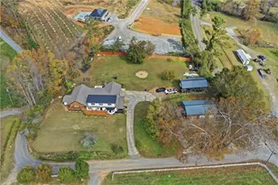 34 Bodie Rd, Talking Rock, GA 30175 - Photo 4