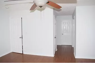 2554 SW Red Barn Road SW, Marietta, GA 30064 - Photo 20