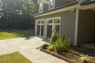 2554 SW Red Barn Road SW, Marietta, GA 30064 - Photo 2