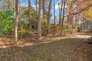 1040 Thomasville Estates Way, Atlanta, GA 30315 - Photo 28