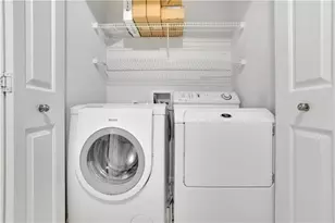 2040 Whitestone Pl, Alpharetta, GA 30005 - Photo 22