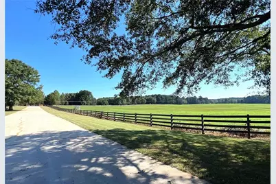 1202 Hodges Circle, Mansfield, GA 30055 - Photo 16