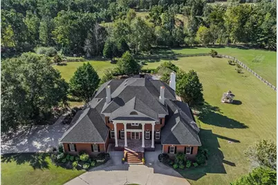 1202 Hodges Circle, Mansfield, GA 30055 - Photo 6