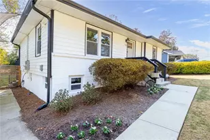 982 Oakdale Dr SE, Smyrna, GA 30080 - Photo 32