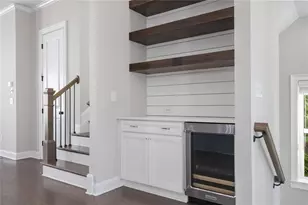 355 Banbury Crossing, Alpharetta, GA 30009 - Photo 12