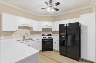 2491 Valley Cove Dr, Duluth, GA 30097 - Photo 10