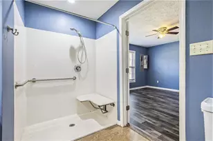 160 Roberts St, Fairburn, GA 30213 - Photo 18