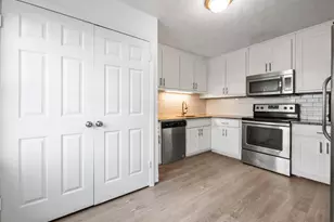 310 Winding River Dr, Atlanta, GA 30350 - Photo 10