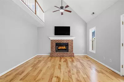 100 Glenridge Drive, Newnan, GA 30265 - Photo 4