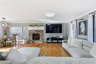 223 Hickory Ln, Canton, GA 30115 - Photo 6