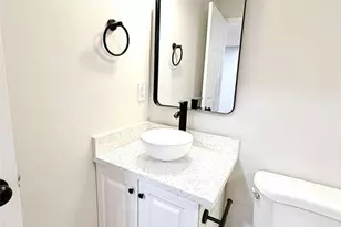 223 High Creek Dr, Roswell, GA 30076 - Photo 12