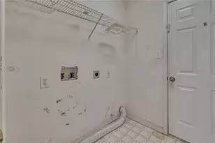 522 Huntgate Rd, Woodstock, GA 30189 - Photo 24