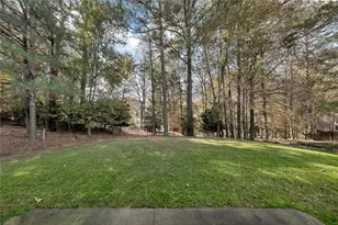 522 Huntgate Rd, Woodstock, GA 30189 - Photo 30