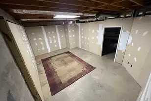 5052 Glaze Dr, Dunwoody, GA 30360 - Photo 20