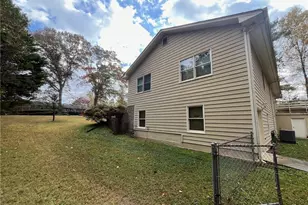 5052 Glaze Dr, Dunwoody, GA 30360 - Photo 30