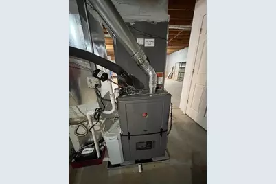 5052 Glaze Drive, Dunwoody, GA 30360 - Photo 18