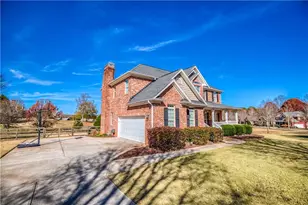 1252 White Columns Dr, Monroe, GA 30656 - Photo 2