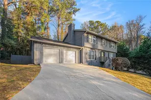 971 Willow Run, Stone Mountain, GA 30088 - Photo 1