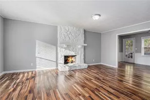 971 Willow Run, Stone Mountain, GA 30088 - Photo 6