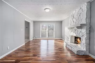 971 Willow Run, Stone Mountain, GA 30088 - Photo 4