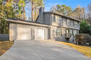 971 Willow Run, Stone Mountain, GA 30088 - Photo 1