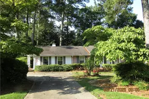 3048 Haverford Ln, Marietta, GA 30067 - Photo 4