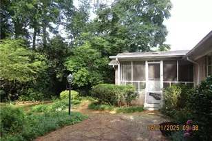 3048 Haverford Ln, Marietta, GA 30067 - Photo 8