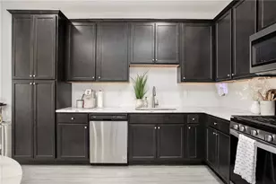 1961 James Red Moore Blvd, Atlanta, GA 30318 - Photo 8