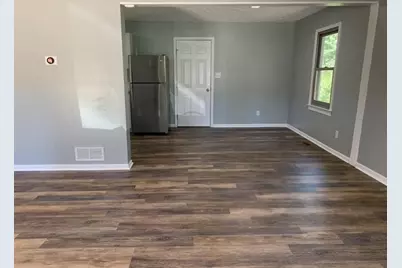 19 Oak Hill Drive, Winder, GA 30680 - Photo 16