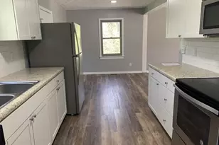 19 Oak Hill Dr, Winder, GA 30680 - Photo 14