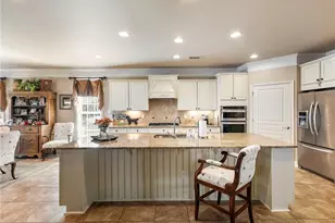 6745 Mill Rock Ct, Hoschton, GA 30548 - Photo 12