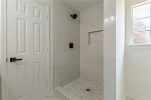 7101 Hazelwood Dr, Jonesboro, GA 30236 - Photo 32