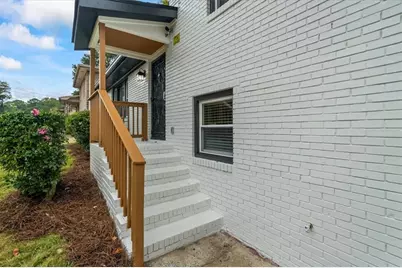 631 Church Street NW, Atlanta, GA 30318 - Photo 2