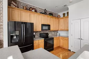 1605 Ridenour Pkwy NW, Kennesaw, GA 30152 - Photo 12