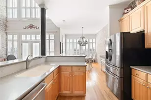 1605 Ridenour Pkwy NW, Kennesaw, GA 30152 - Photo 10