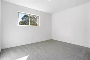 607 Garden Walk Dr, Stone Mountain, GA 30083 - Photo 18