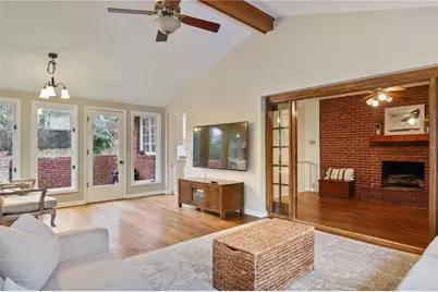 827 Hickory Drive SW, Marietta, GA 30064 - Photo 14