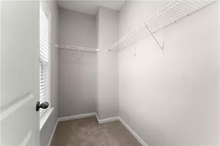 156 Round Pond Dr, Lilburn, GA 30047 - Photo 24