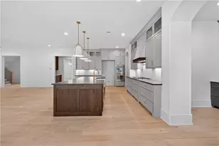 3906 Town Farms Dr, Peachtree Corners, GA 30092 - Photo 18