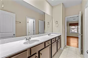 957 Pont du Gard Ct, Buford, GA 30518 - Photo 32