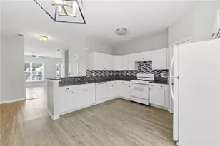 3160 Mill Springs Circle, Buford, GA 30519 - Photo 12