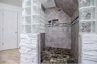 213 Shady Valley Drive, Carrollton, GA 30116 - Photo 34