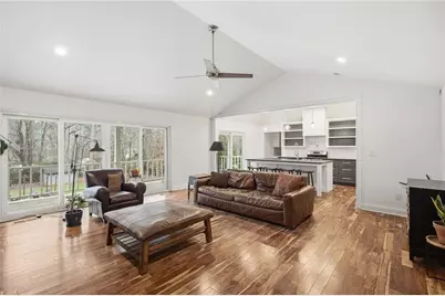 13095 Freemanville Road, Alpharetta, GA 30004 - Photo 10