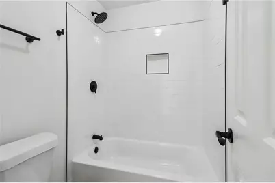 135 Willow Lake Lane, Sharpsburg, GA 30277 - Photo 32