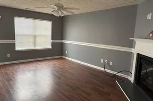 408 Spring Head Dr, Lawrenceville, GA 30046 - Photo 2