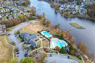 7537 Brookstone Cir, Flowery Branch, GA 30542 - Photo 30