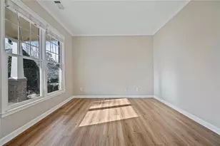 7537 Brookstone Cir, Flowery Branch, GA 30542 - Photo 8