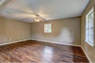 10119 Port Royal Court, Jonesboro, GA 30238 - Photo 4