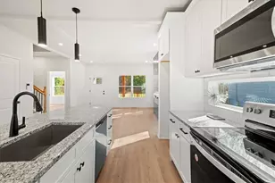 3105 Jones St, Atlanta, GA 30344 - Photo 8