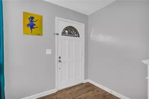 7135 Hania Dr, Fairburn, GA 30213 - Photo 8